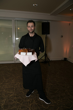 42217_party_0048026