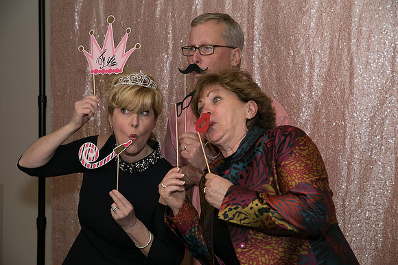 42217_party_0050027